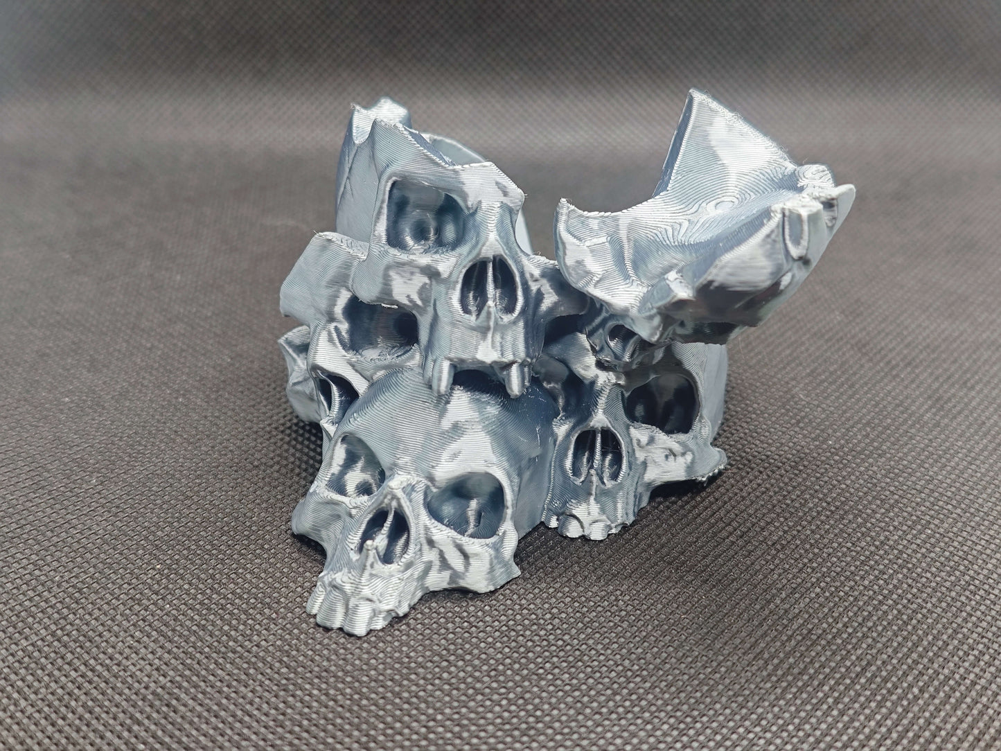 Schädelthron – 3D-gedruckter Mini-PS5 Controller-Halter